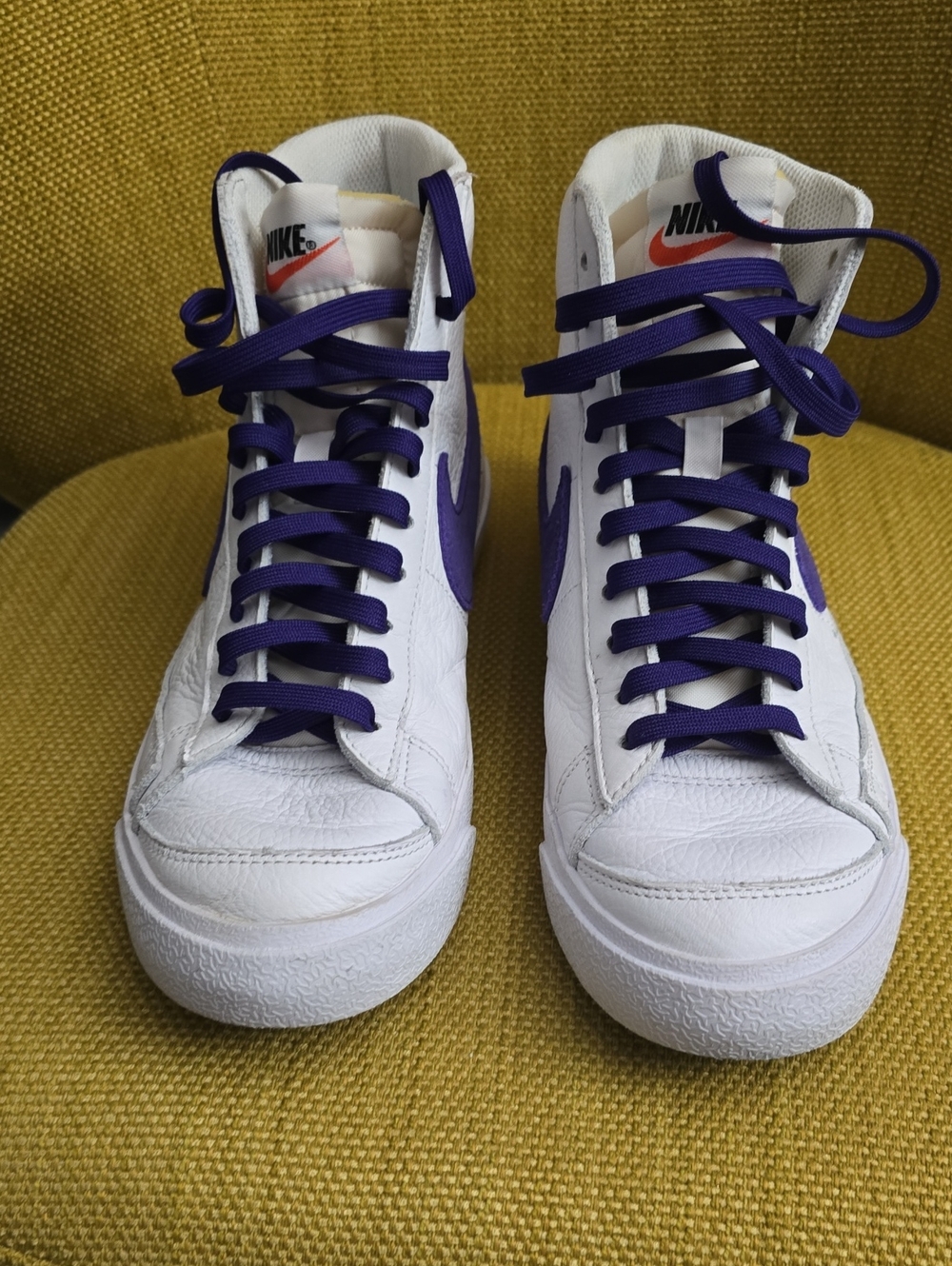 Nike Leather Blazer Mid '77 Vintage "Voltage" - Picture 2 of 4